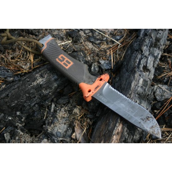 Gerber Bear Grylls Ultimate Fixed Blade Knife - Serrated Edge - Survival Knife