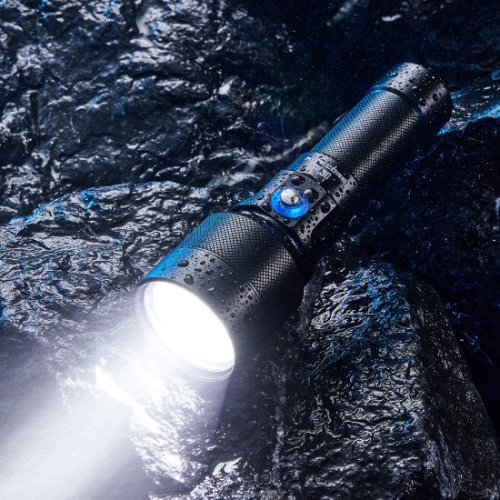 Nitecore DL30 100mts Diving Flashlight for Underwater Sport with White Outputs (1100 Lumens, 1x21700)
