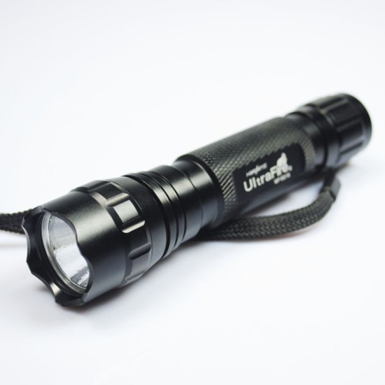 Ultrafire 501B XML T6 Flashlight SET (Flashlight, Battery, Pouch, Charger)