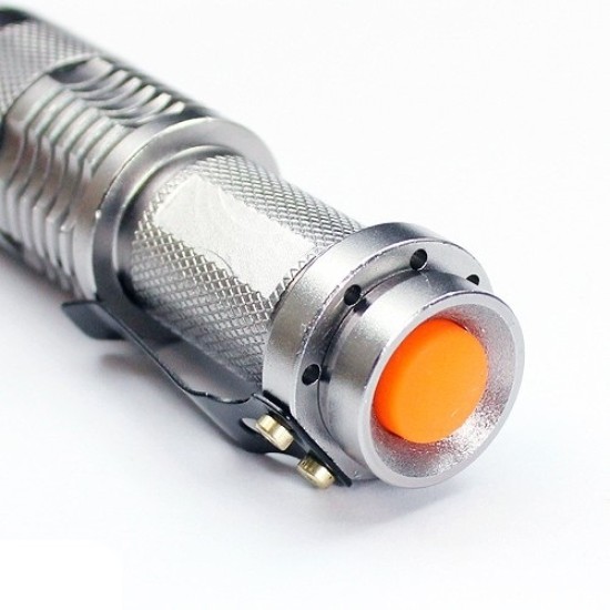 Ultrafire SK68 Zoom Torch Light - (1xAA/14500, Silver)