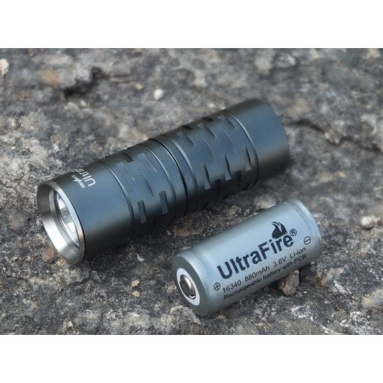 Ultrafire W610 - Cree XP-G R5 - 280 Lumens - EDC Flashlight